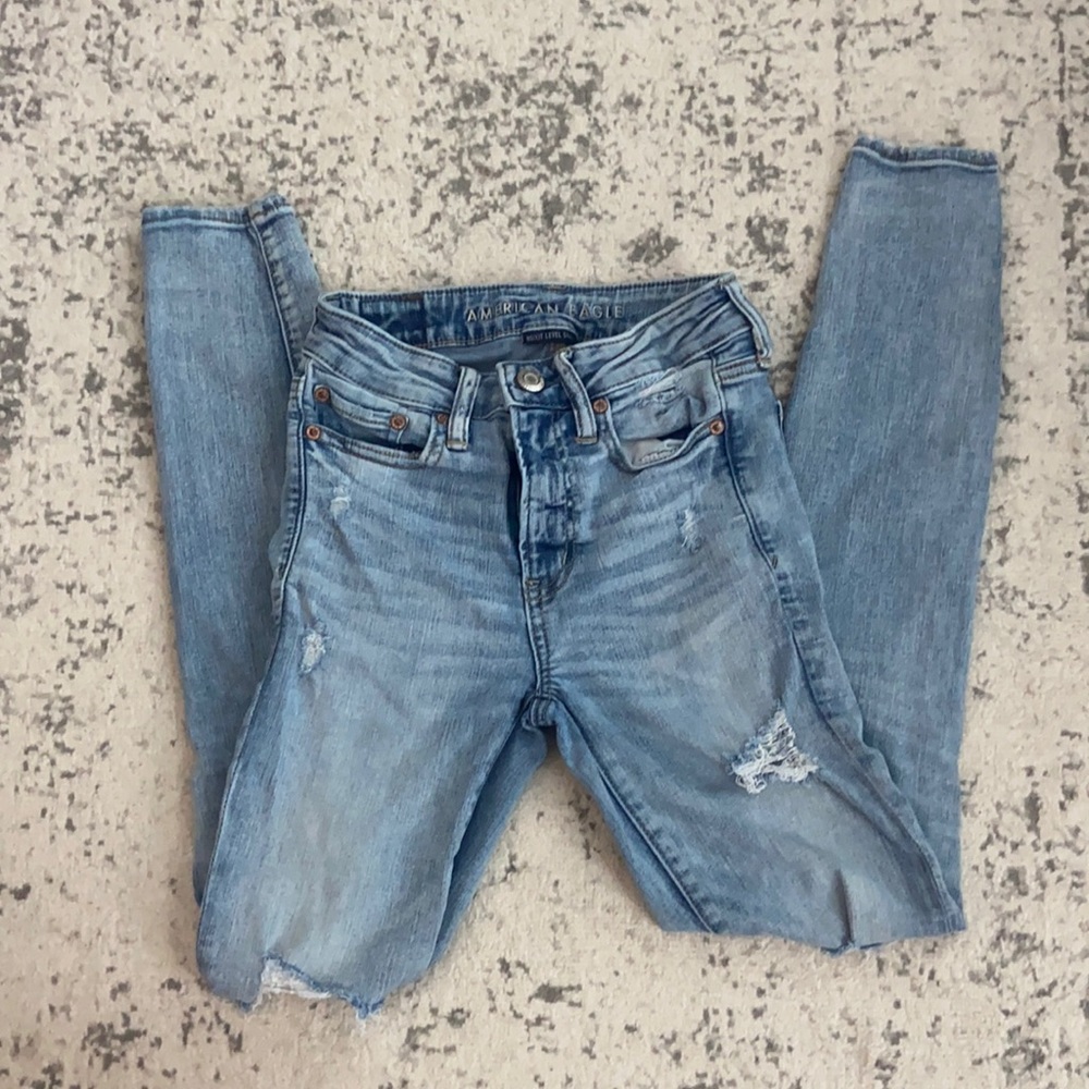 Gently used American Eagle jeans!